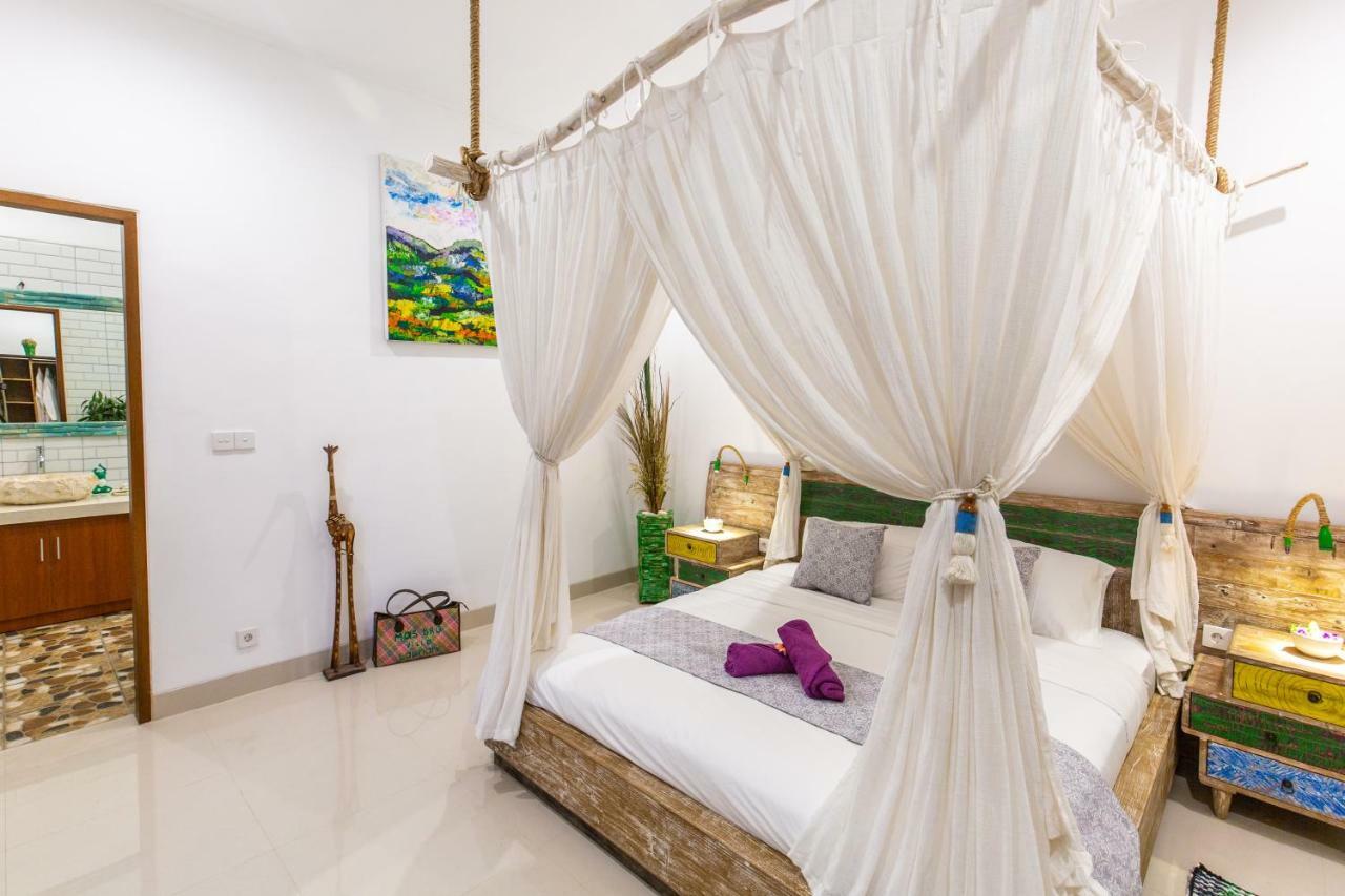 Masbro Art Villas Семиняк Екстериор снимка