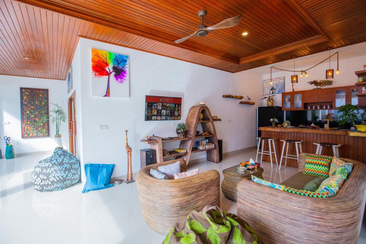 Masbro Art Villas Семиняк Екстериор снимка